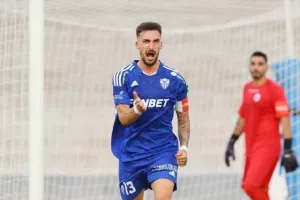 Μετά από 10 μήνες!