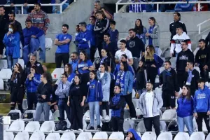 ANO/H προπώληση για Ομόνοια