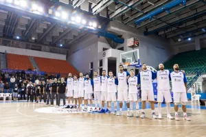 Αυτήν την εθνική χαίρεσαι να την βλέπεις