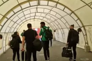 Οι αθέατες στιγμές από το τελευταίο ευρωπαϊκό ταξίδι της Ομόνοιας (βίντεο)
