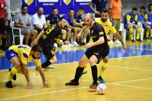 "Eφτάρα" και... σταθερά στην κορυφή