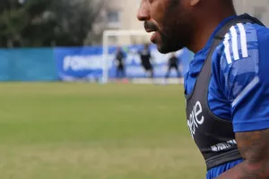 Επιστροφές στο Αντώνης Καρράς (φώτος)