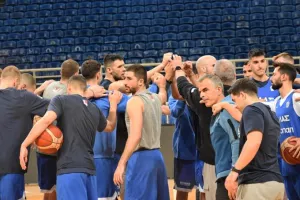 «Τελικός» στο Μονς κόντρα στο Βέλγιο για την Εθνική