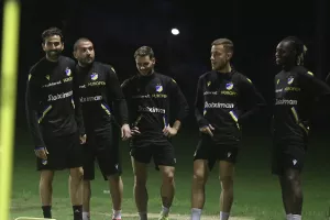 Προπόνηση με... χαμόγελα