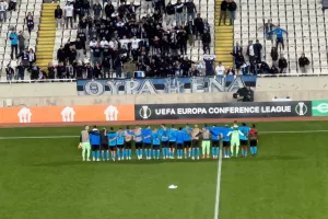 (Βίντεο kerkida) Μία γραμμή και... συνθήματα με τον κόσμο 