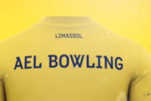 Παρουσίαση φανέλας της ομάδας bowling (φώτος)