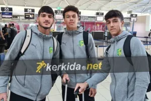 Έτοιμοι για μια μεγάλη εμπειρία οι τρεις μικροί...