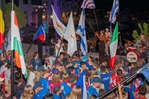 Η τελετή έναρξης του Παγκοσμίου Πρωταθλήματος Ιστιοσανίδας OPAP TECHNO 293