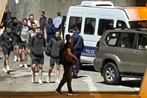 ΦΩΤΟΣ από την άφιξη στο... σπίτι