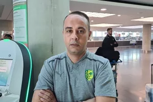 "Το 2023 ξανά στο αεροπλάνο!" (βίντεο)