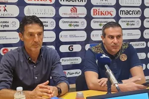 Γιανέφσκι: "Χάσαμε από δικά μας λάθη/Δεν θα καθίσουμε στην γωνία να κλαίμε"