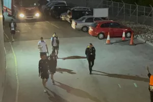 Στο ΓΣΠ με Μπλουμ-Κονσταντίνοφ η αποστολή του ΑΠΟΕΛ (φώτος)