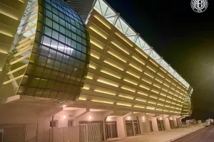 Στα κίτρινα της ΑΕΛ το νέο γήπεδο Λεμεσού (φώτος)