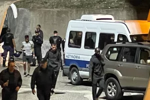 ΦΩΤΟΣ από την άφιξη στο... σπίτι