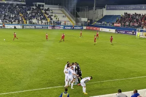Ανόρθωση - Νέα Σαλαμίνα: To Βαρωσιώτικο ντέρμπι στην "Κυρία" (φώτος)