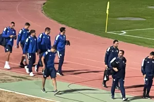 ΦΩΤΟΣ/Στο γήπεδο η Ανόρθωση