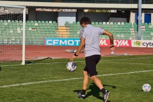 Πλούσιο φωτορεπορτάζ: Το ζέσταμα στο ΑΕΛ-Καρμιώτισσα
