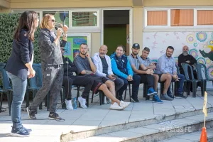 Κοινωνική... δράση η Πάφος - Επίσκεψη σε σχολείο (φώτος)