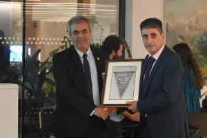 Το ξεχωριστό δώρο στον Πρόεδρο