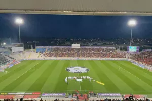 (ΒΙΝΤΕΟ) Η είσοδος στο "αιώνιο" ΑΠΟΕΛ - Ομόνοια