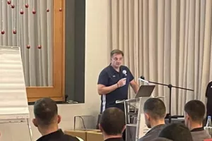 Σεμινάριο για τους νέους διαιτητές με Κύρο Βασσάρα (φώτος)