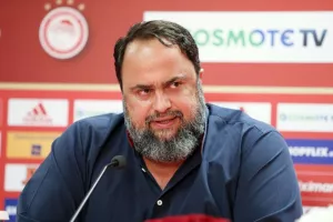 Ώρα αποφάσεων στον Ολυμπιακό: Η σκέψη για αποχώρηση, οι δύο τάσεις και οι πιθανές συνέπειες