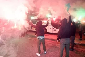 Αποθέωση για τον Παναθηναϊκό στο Αγρίνιο: «Πρωτάθλημα θα πάρουμε» (Φώτος)