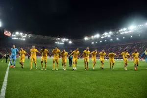 96 χρόνια "Ψηλά, ψηλότερα ο Θρύλος, το ΑΠΟΕΛ είναι ιδέα, Αθάνατο θα ζει!" (φώτος/βίντεο)
