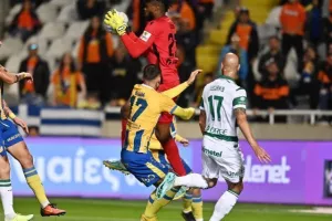 ΑΠΟΕΛ - Ομόνοια: Orange Κυριακή, θρίαμβος με τεσσάρα! (φώτος)