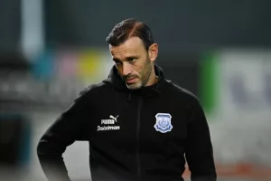 Καρμιώτισσα - Απόλλωνας: Μπλόκο και νέα γκέλα! (φώτος)