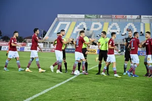 ΕΝΠ - Καρμιώτισσα: Μοιρασιά στο "Τάσος Μάρκου" (φώτος)