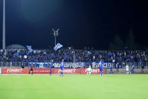 Μέρα Πέμπτη; "Φούλαρε" το "Σ. Κυριακίδης"! (φώτος)