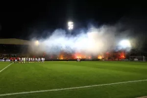 Εντυπωσιακή υποδοχή/ Έκαναν... τη νύχτα - μέρα! (Φώτος/Βίντεο)