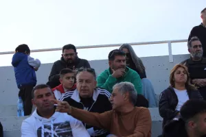 ΑΠΟΝΑ - Ε. Άσσιας/Φωτορεπορτάζ από την κερκίδα!