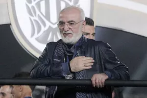 «Θα συνεχίσουμε να παλεύουμε δίπλα στον Ιβάν Σαββίδη»