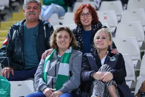 (Φωτορεπορτάζ) Ο κόσμος στο ΓΣΠ