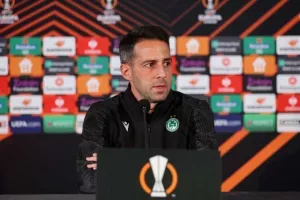 Φερέρα: "Έχουμε 90 λεπτά για να κάνουμε το θαύμα και ναι πιστεύω στα θαύματα!" (φώτος)