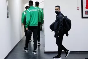 Η άφιξη των "πρασίνων" και η "βόλτα" στο Zimbru (φώτος)