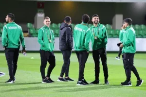 Η άφιξη των "πρασίνων" και η "βόλτα" στο Zimbru (φώτος)