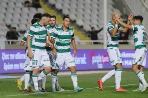 Ομόνοια - Ολυμπιακός: Εμφατικό "τριφύλλι" τεσσάρων αστέρων! (φώτος)