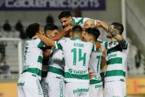Ομόνοια - Ολυμπιακός: Εμφατικό "τριφύλλι" τεσσάρων αστέρων! (φώτος)