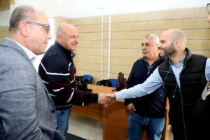 (ΦΩΤΟΣ) Συνάντηση ΚΟΠ με προέδρους