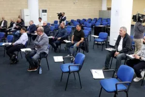 (ΦΩΤΟΣ) Συνάντηση ΚΟΠ με προέδρους