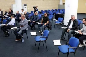 (ΦΩΤΟΣ) Συνάντηση ΚΟΠ με προέδρους
