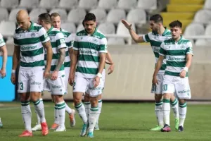 Ομόνοια - Ολυμπιακός: Εμφατικό "τριφύλλι" τεσσάρων αστέρων! (φώτος)