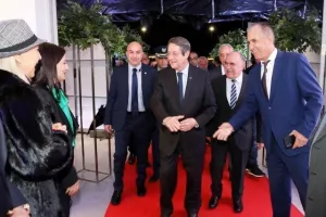 (ΦΩΤΟΣ/ΒΙΝΤΕΟΣ) Μεγάλη μέρα για τη Λεμεσό - Εγκαινιάστηκε το νέο γήπεδο/Εκεί το kerkida
