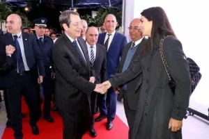 (ΦΩΤΟΣ/ΒΙΝΤΕΟΣ) Μεγάλη μέρα για τη Λεμεσό - Εγκαινιάστηκε το νέο γήπεδο/Εκεί το kerkida