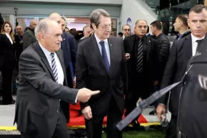 (ΦΩΤΟΣ/ΒΙΝΤΕΟΣ) Μεγάλη μέρα για τη Λεμεσό - Εγκαινιάστηκε το νέο γήπεδο/Εκεί το kerkida