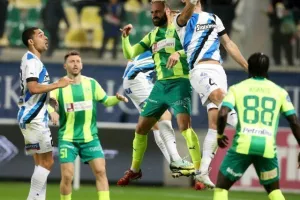 ΑΕΚ - Απόλλωνας: “Κιτρινοπράσινο” το ντέρμπι με Πέρε Πονς! (φώτος)
