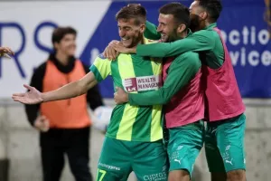 ΑΕΚ - Απόλλωνας: “Κιτρινοπράσινο” το ντέρμπι με Πέρε Πονς! (φώτος)